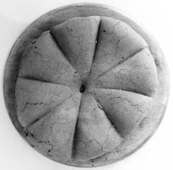 roman-bread-pie-pompeii